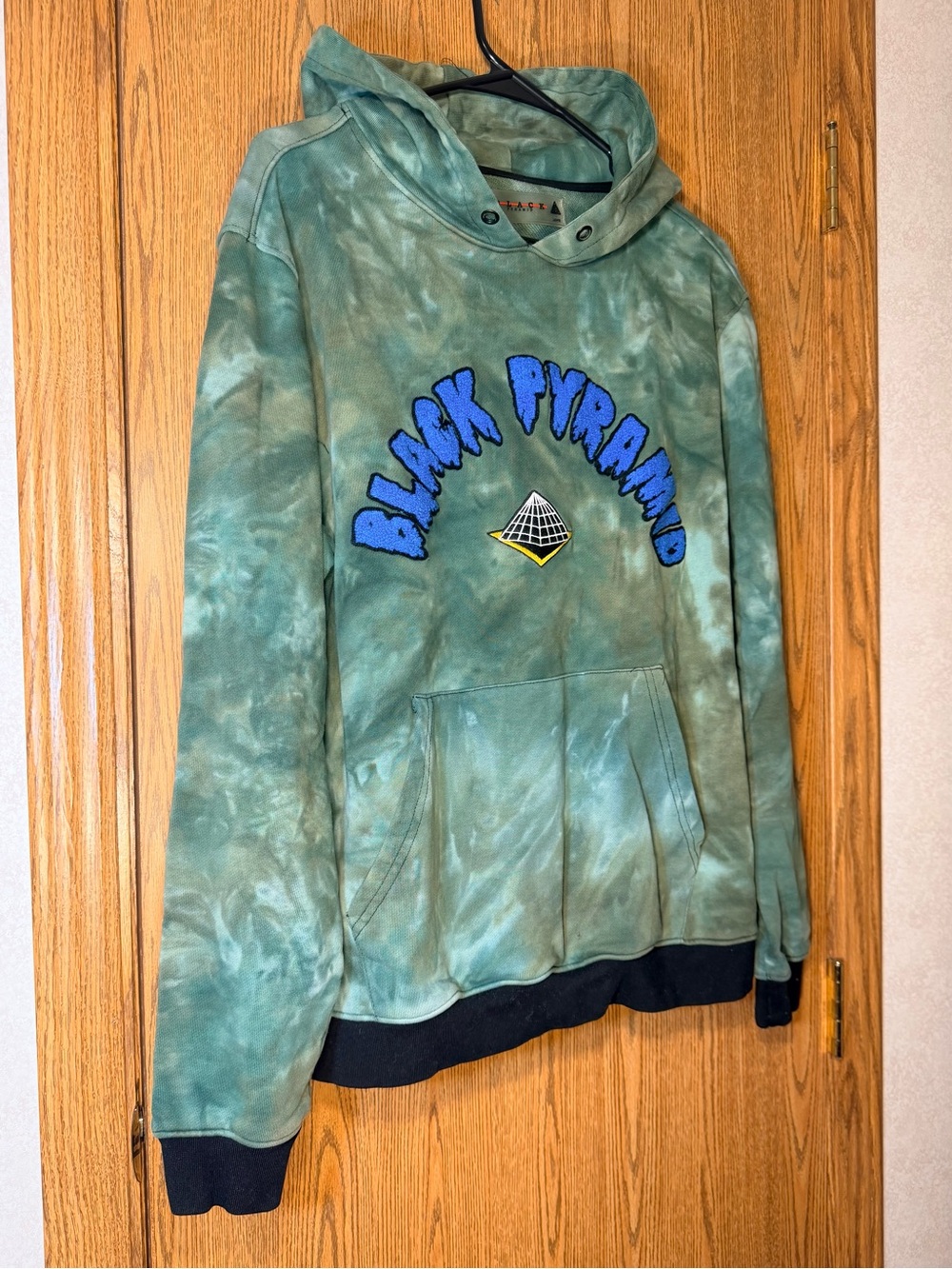 Black Pyramid Green Tie-Dye Hoodie with Blue Chenille Logo - Picture 3 of 6